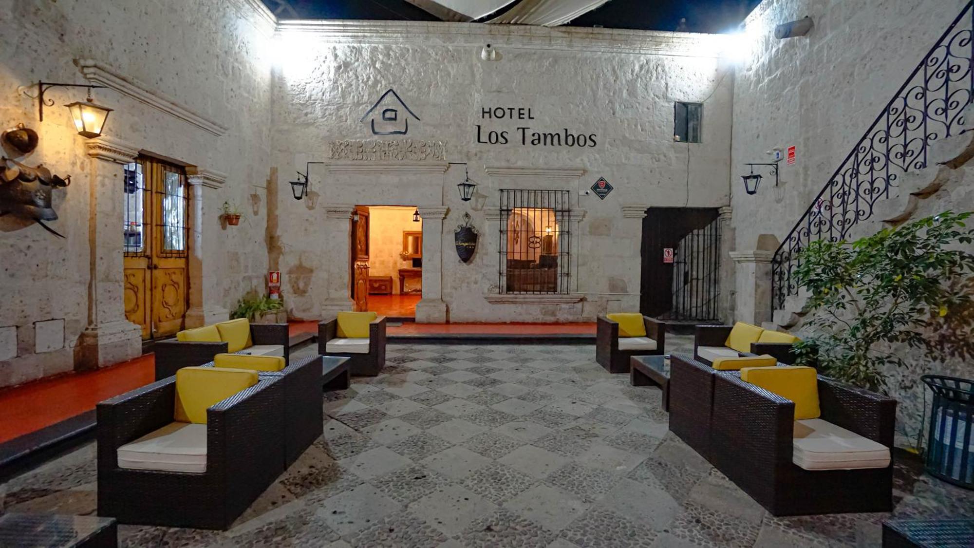 Hotel Los Tambos Colonial アレキパ エクステリア 写真